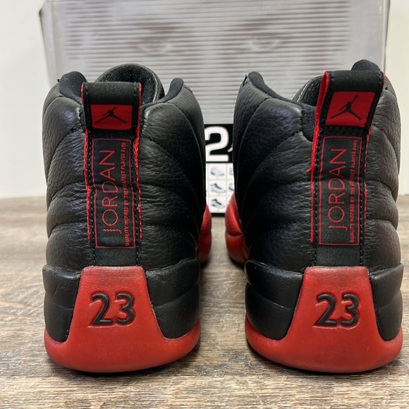 Air Jordan 12 Retro 136001 063 Size 9.5 (with original box) - Picture 4 of 12